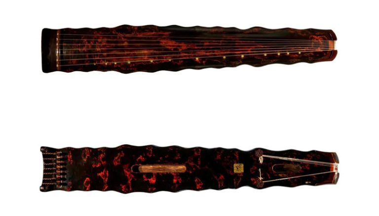 Cổ cầm Lạc Hà Thức (落霞式)